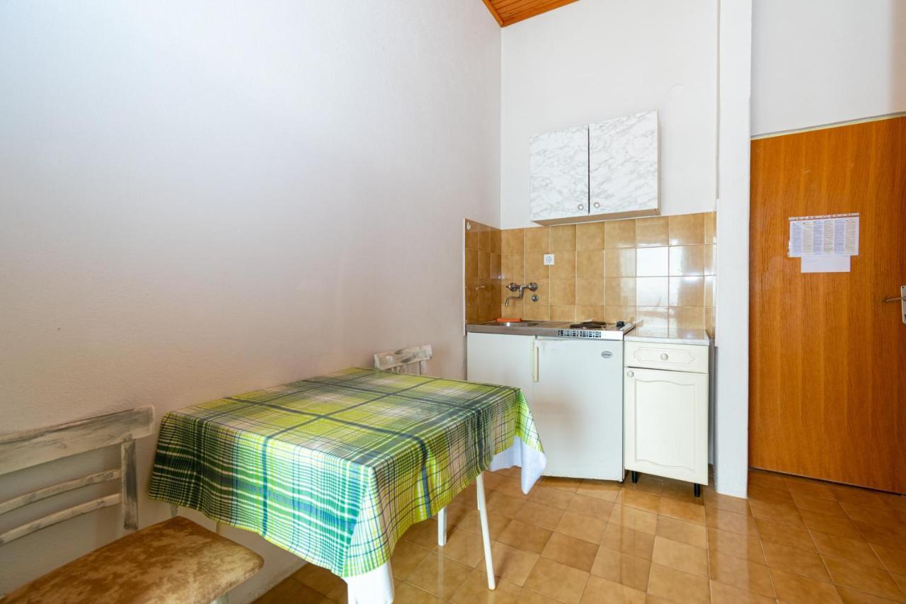 Studio Mandre 4101B Kolan Εξωτερικό φωτογραφία